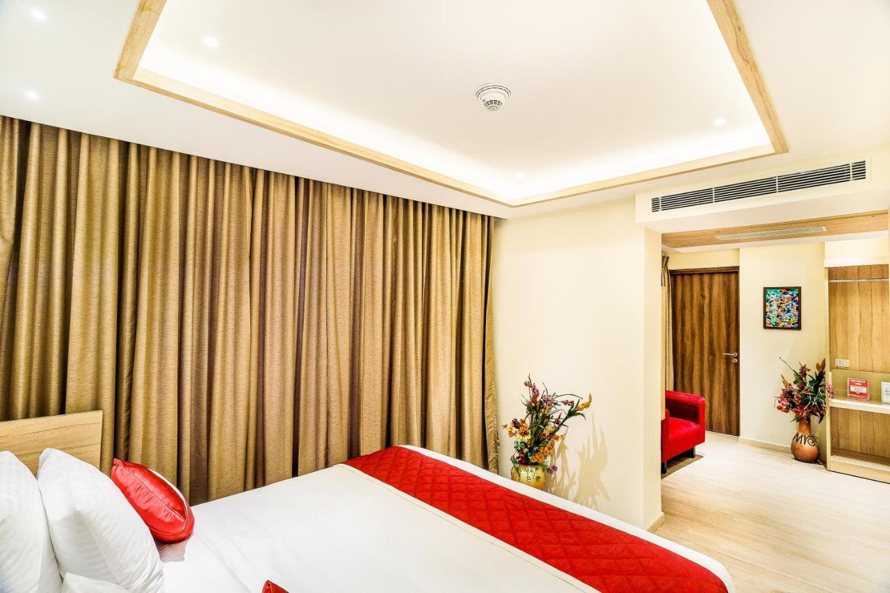Hotel Jagadish International-Sankey Road Бангалор Екстериор снимка