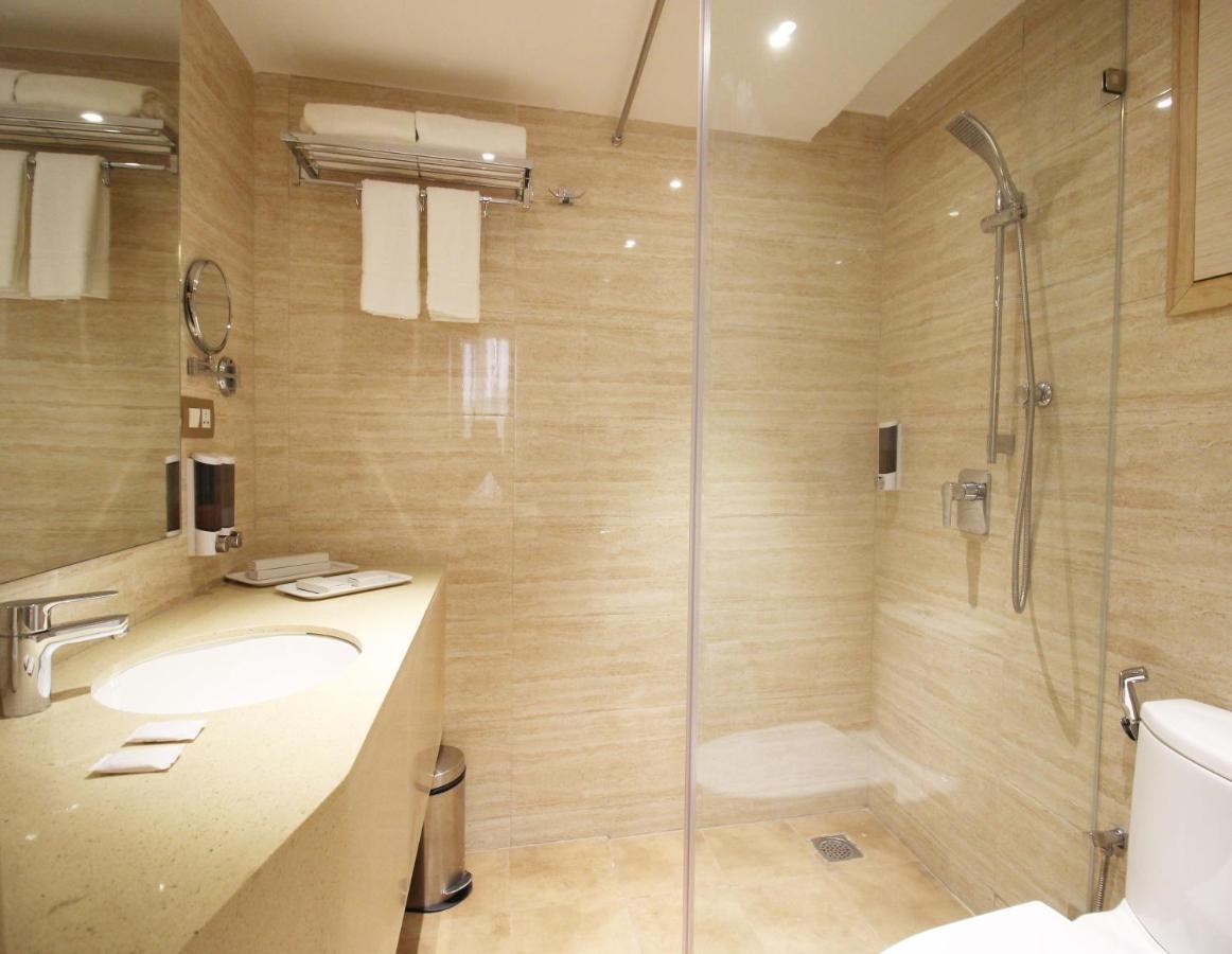 Hotel Jagadish International-Sankey Road Бангалор Екстериор снимка
